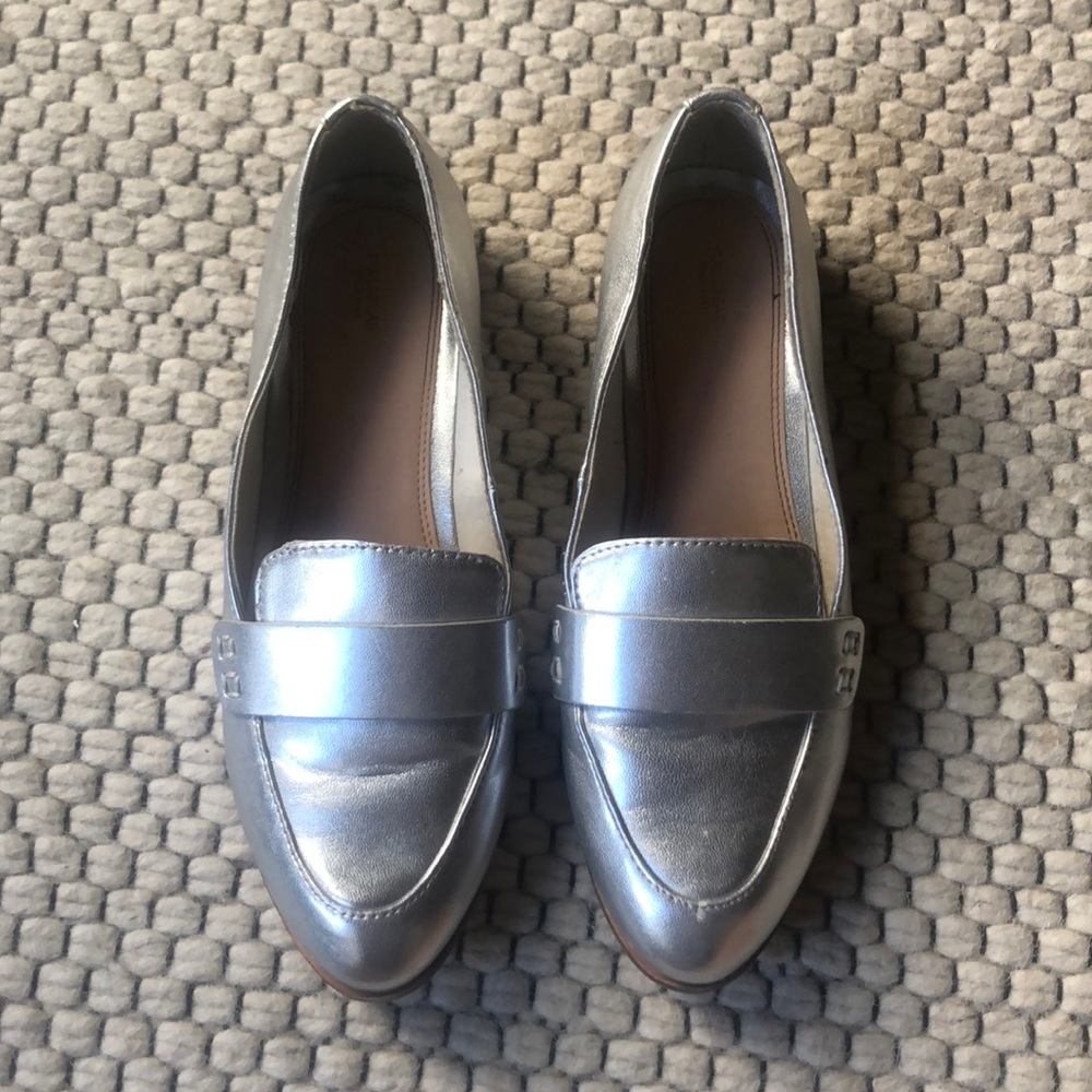 silver pull & bear loafers